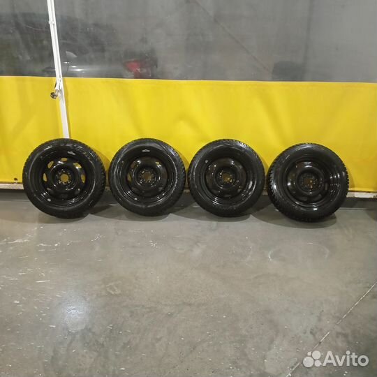 Viatti Brina Nordico V-522 185/65 R15