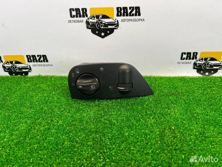 Переключатель света фар Volkswagen Polo