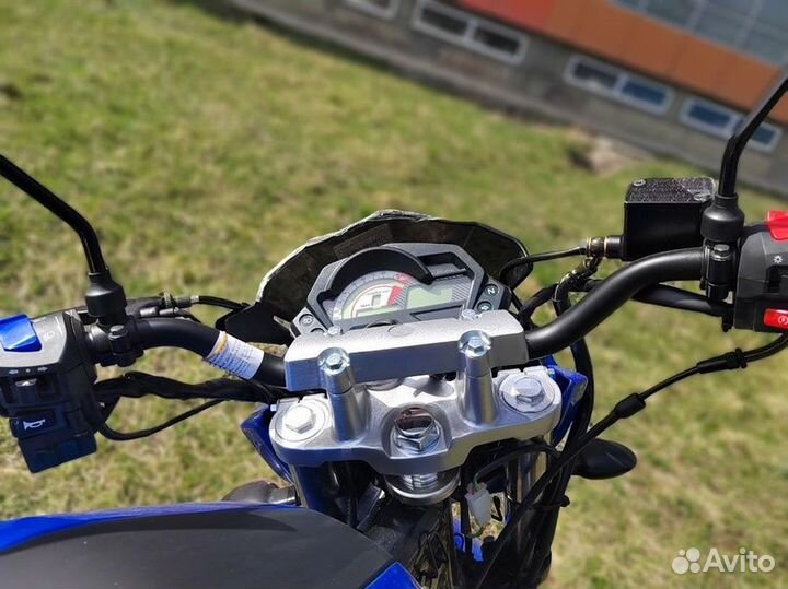 Мотоцикл Racer Nitro RC300