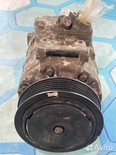 Компрессор кондиционера 1K0820859M