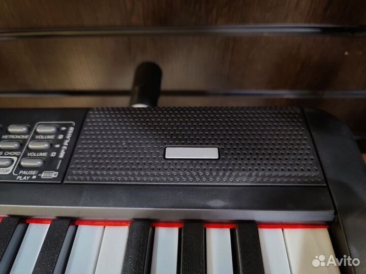 Синтезатор для обучения и сольфеджио