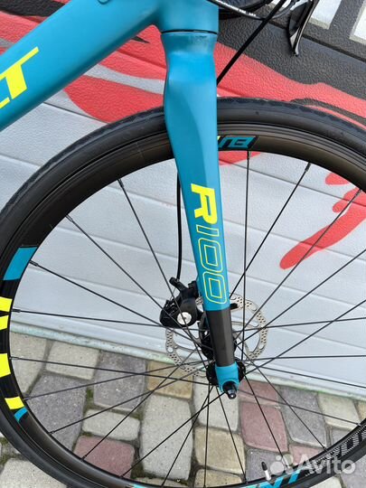 Шоссейный велосипед Welt R100 Disc