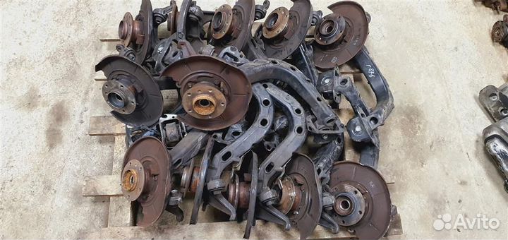 Рычаг задний продольный левый, правый BMW E46