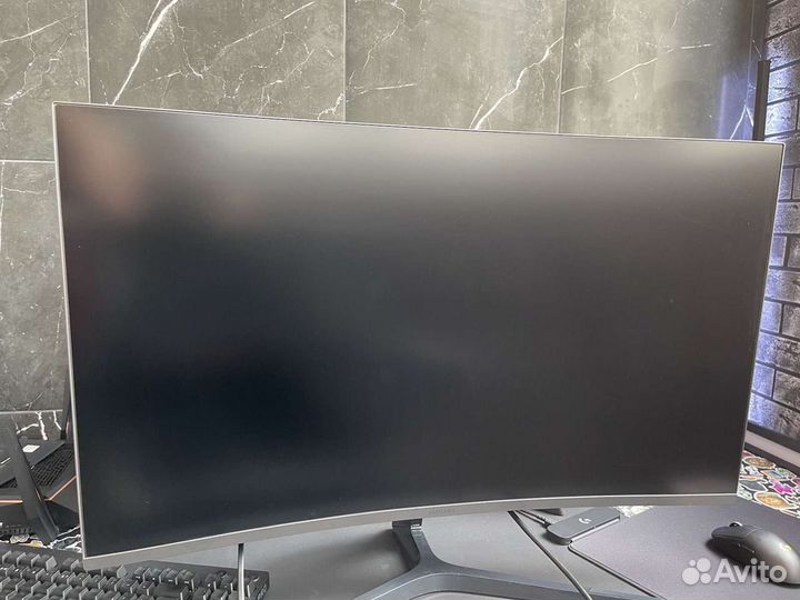 Монитор Samsung c32jg50qqi