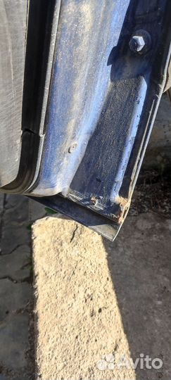 Передняя правая дверь Ауди 100 С3