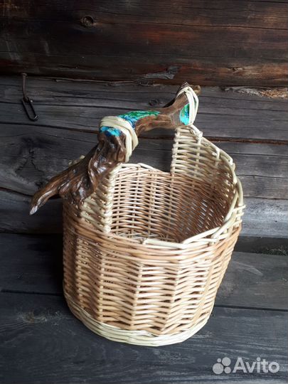 Корзина плетеная
