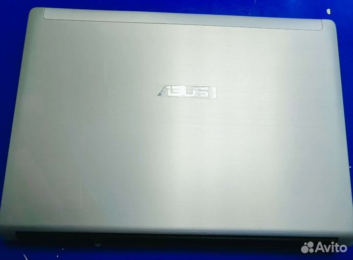Ноутбук Asus UL30A