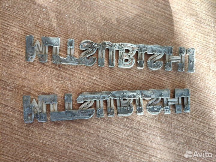 Шильдик mitsubishi