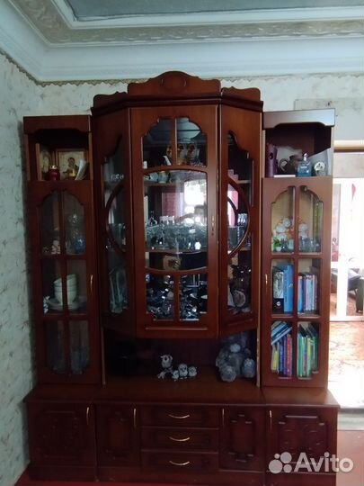 Барный шкаф