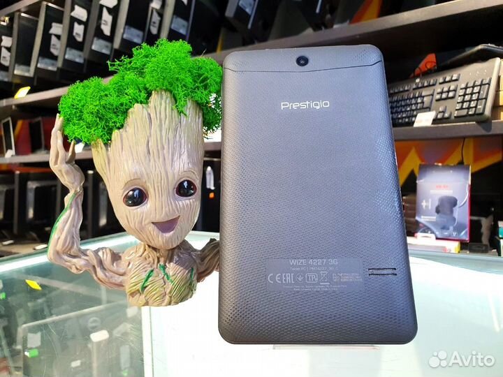 Планшет Prestigio wize 4227 3G 1/8GB android 8