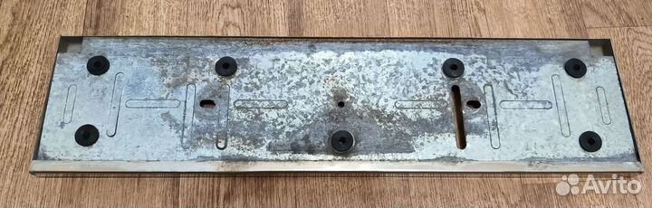 Рамка для номера антивандальная