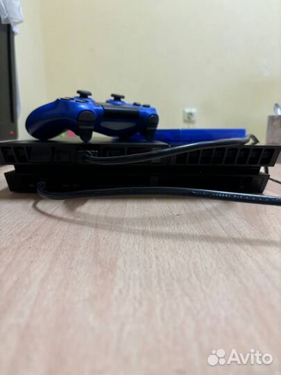 Продам Sony PlayStation 4 500gb