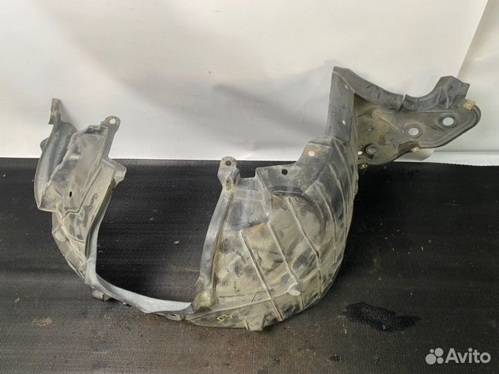 Подкрылок передний nissan x-trail t31