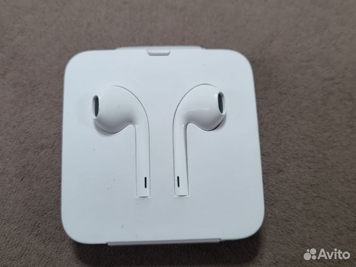 Наушники apple