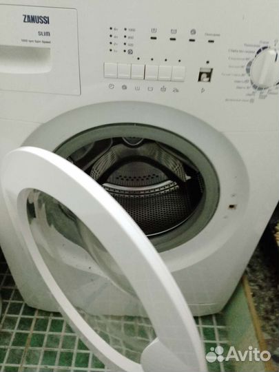 Стиральная машина автомат с баком