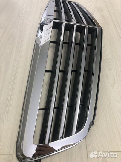 Решетка радиатора mercedes w204