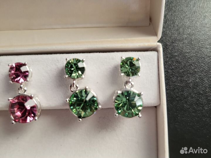 Набор сережек с кристаллами swarovski