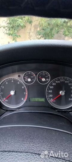 Ford Focus 2.0 МТ, 2006, 225 000 км