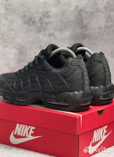 Кроссовки Nike Air Max 95 удобные