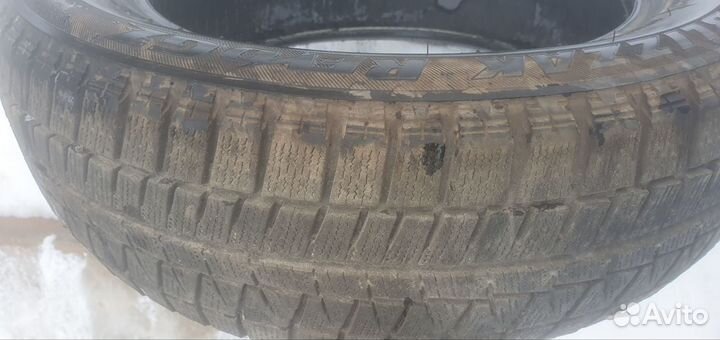 Bridgestone Blizzak Ice 185/60 R15