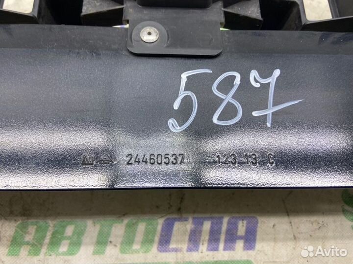 Усилитель бампера передний Opel Zafira B A17DTJ