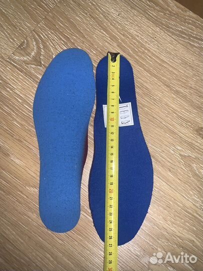 Новые кроссовки Nike P-6000 (US8.5) оригинал