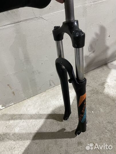 Вилка для велосипеда 27,5