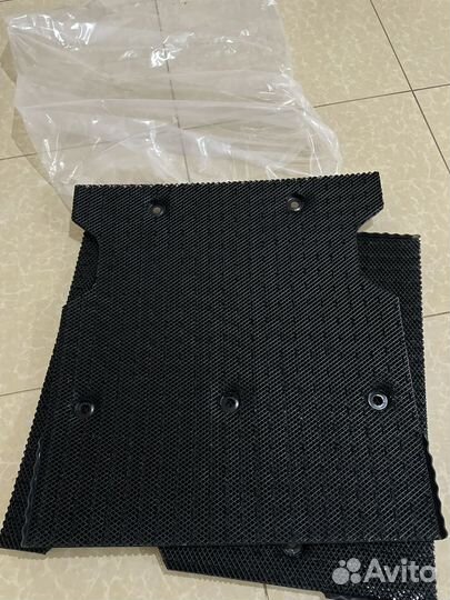 Брызговики Volvo