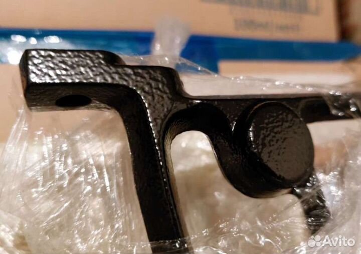 Станина Зингер, чёрная отреставрированная