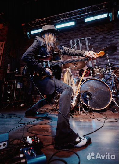 Обучение на электрогитаре от Alex Volt