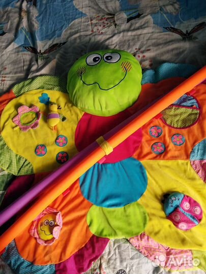 Развивающий коврик