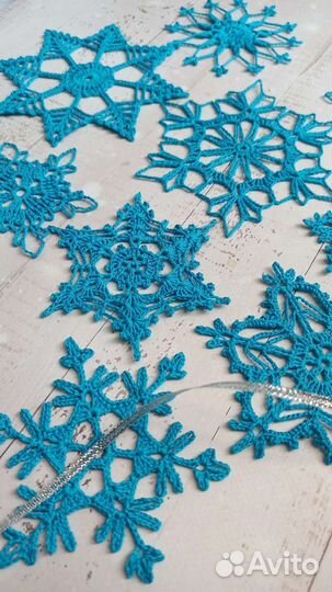 Снежинка вязаная