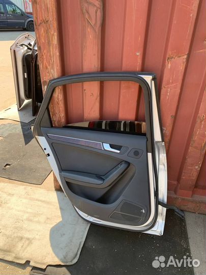 Дверь задняя левая Ауди А4 B8 седан