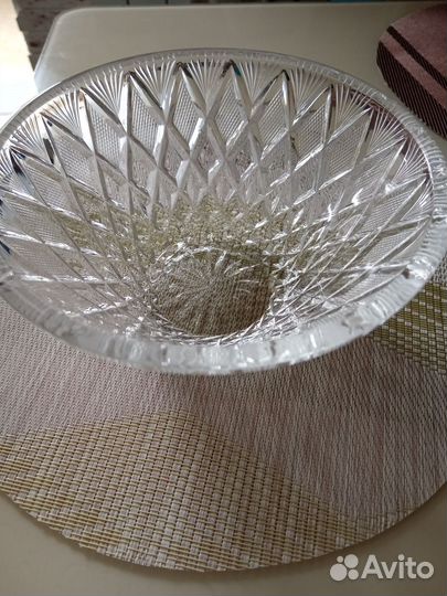 Хрустальная чаша