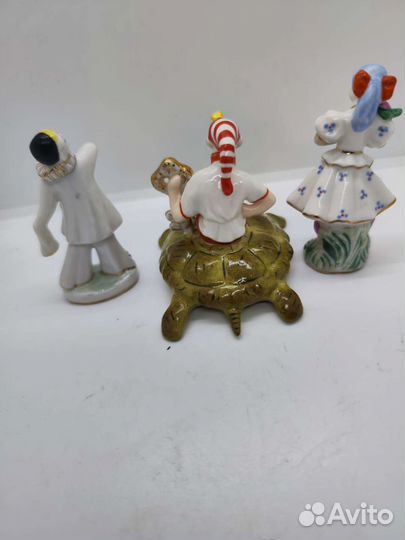 Статуэтка фарфор