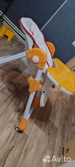 Стульчик для кормления babyton