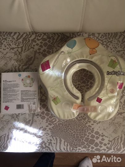 Круг для купания Babyton