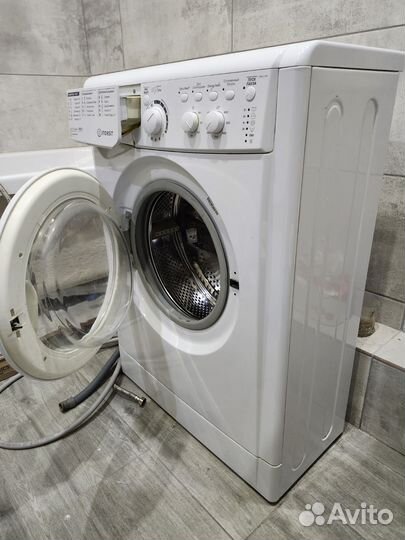 Стиральная машина бу indesit 4 кг