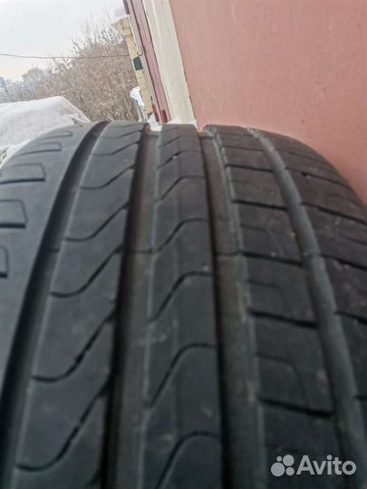 Pirelli Cinturato P7 235/45 R18 Y