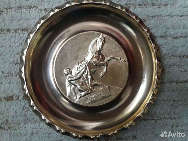 Настенные тарелки СССР