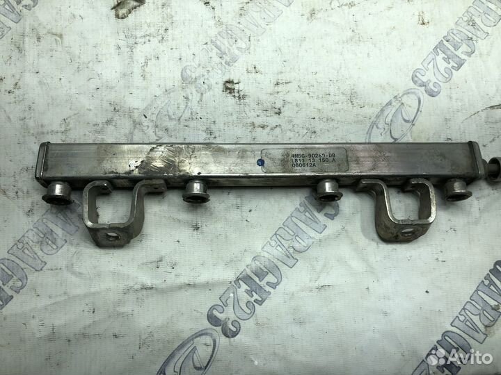 Рампа топливная Ford Focus 2