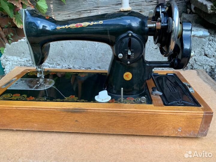 Шаейная машинка ручная