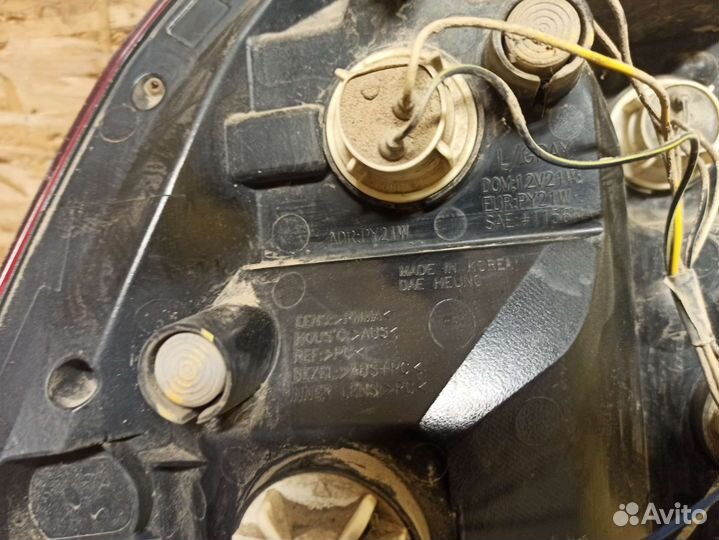 Фонарь правый с дефектом Chevrolet Aveo T250 седан