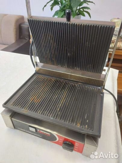 Контактный гриль