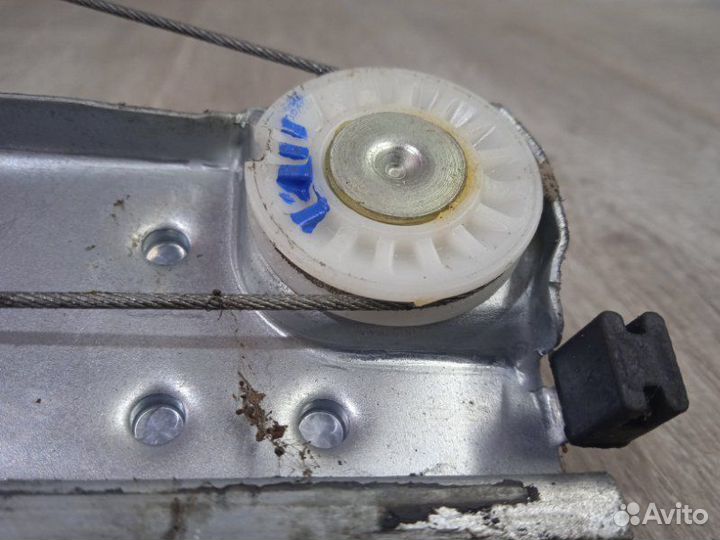 Стеклоподъемник задний левый Renault Duster HSA