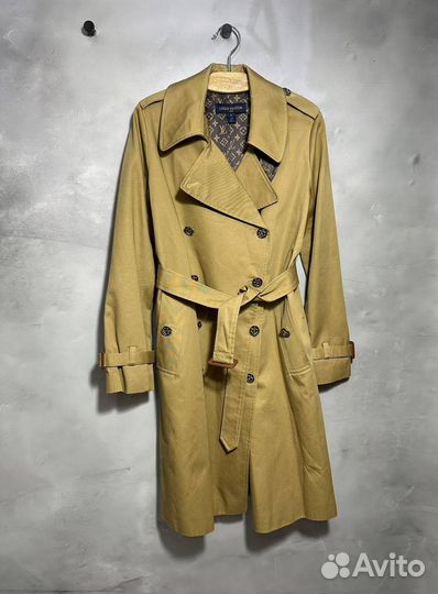 Плащ Louis Vuitton