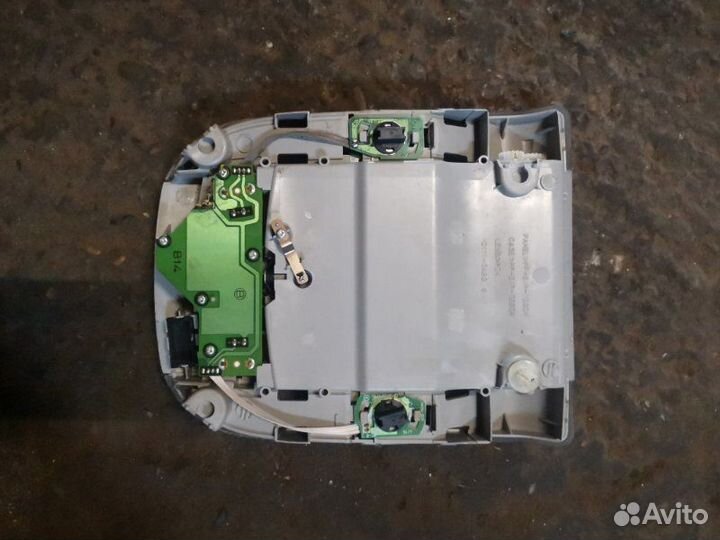 Плафон Toyota Corolla 150 1ZR-FE 2008