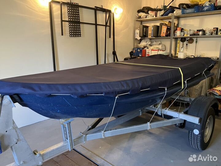 Лодка Дельта 300 с плм Тохацу 3,5