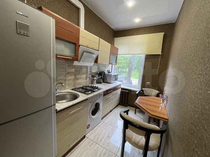 2-к. квартира, 40 м², 1/2 эт.