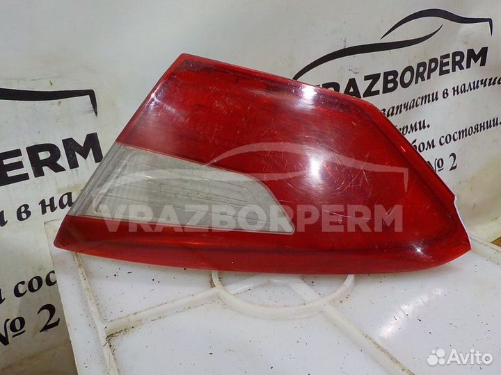 Фонарь в крышку Ford Focus